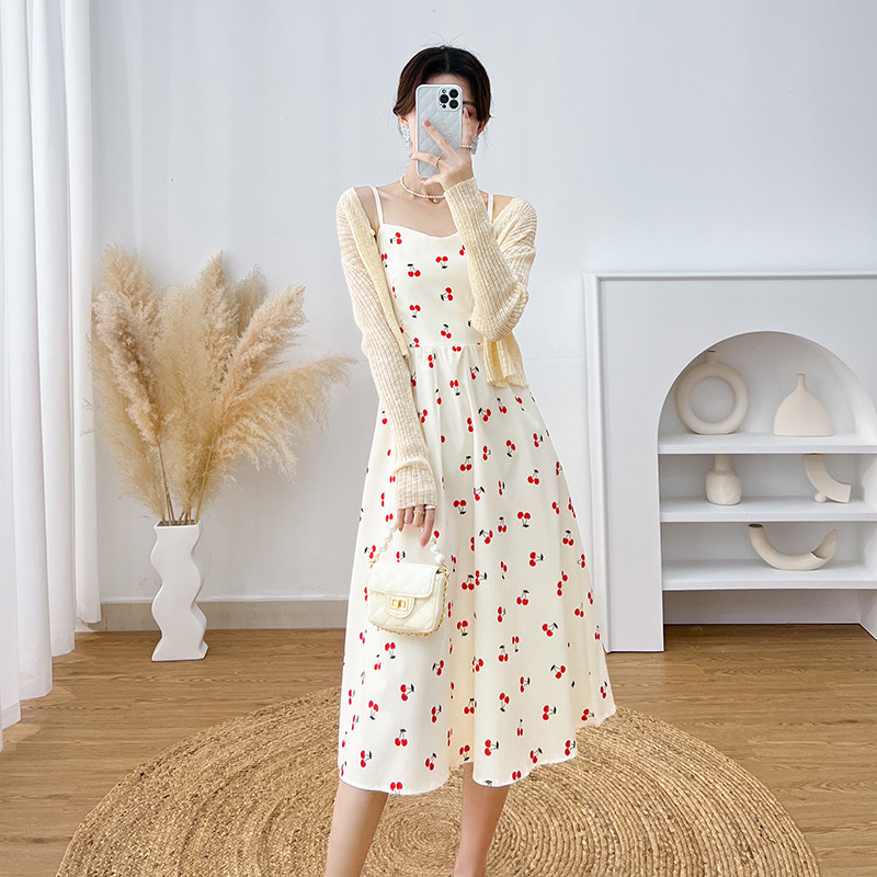 哺乳连衣裙夏季外出新款中长款碎花收腰百搭显瘦产后喂奶吊带裙潮,淘宝优惠券,粉丝福利购,淘宝优惠卷