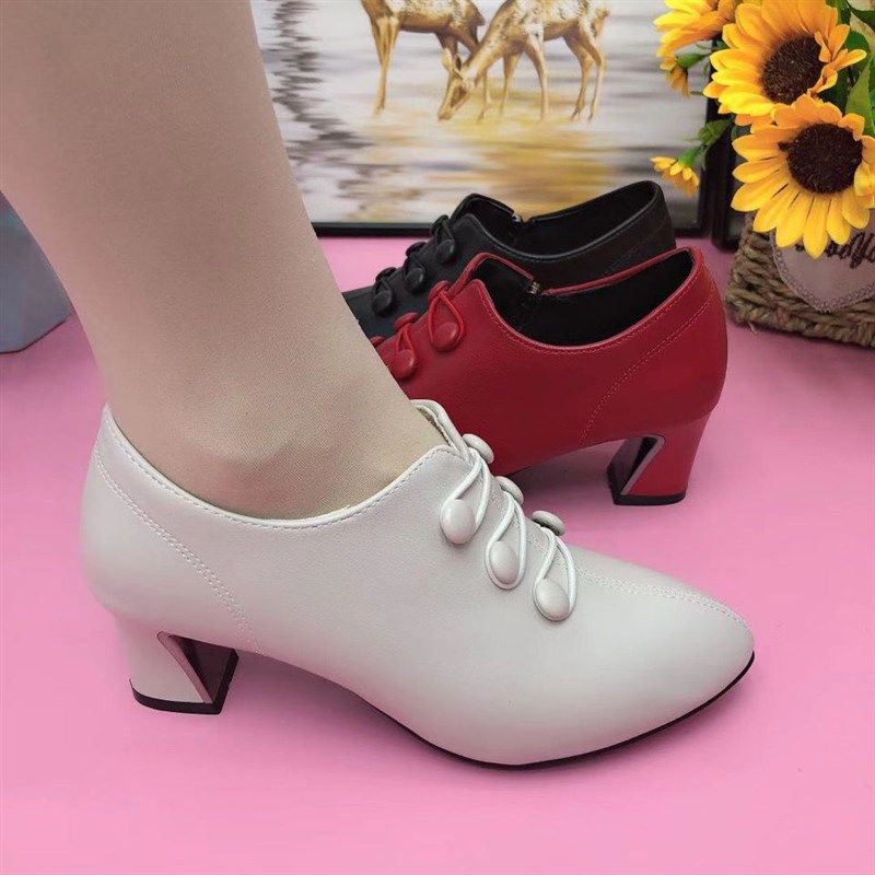 高跟鞋女粗跟2025年春新款深口单鞋软底舒适时尚英伦风尖头小皮鞋,淘宝优惠券,粉丝福利购,淘宝优惠卷