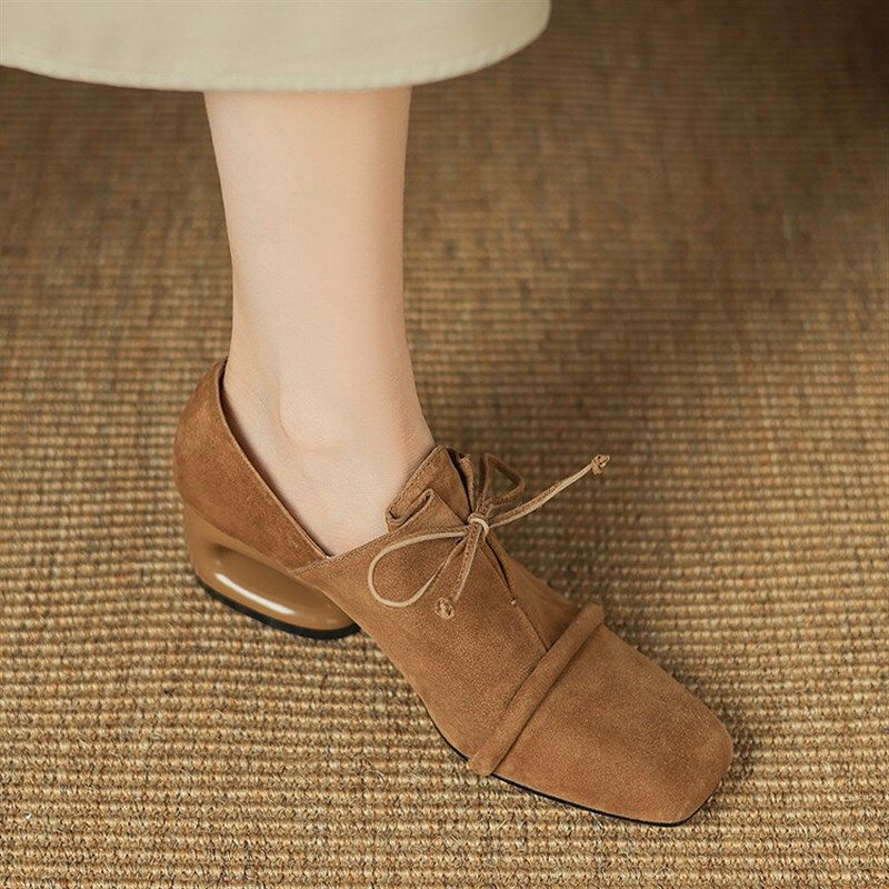 复古英伦风方头粗跟单鞋女2024新款真皮磨砂深口系带百搭中跟单鞋,淘宝优惠券,粉丝福利购,淘宝优惠卷