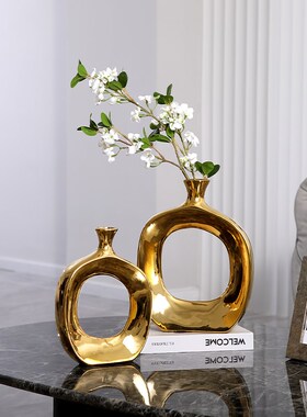 北欧现代简约镂空轻奢花瓶摆件客厅酒柜玄关电视柜桌面家居装饰品