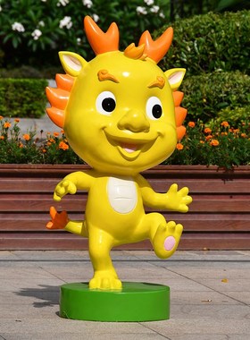 户外卡通十二生肖玻璃钢动物雕塑景观装饰商场小品幼儿园草坪摆件