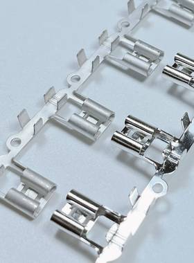 250假旗型连绕端子6.3假旗型不带锁插簧端子6.3弯头插簧端子7K/卷