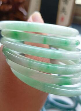 【一物一图】纯天然缅甸翡翠A货细糯种水水润白底青手镯阳绿圆条