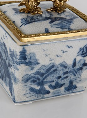 现代中式复古仿古青花装饰小四方盒怀旧客厅茶几桌面陶瓷镶铜摆件