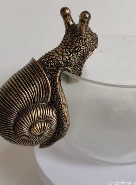 独立站 花园园艺蜗牛挂花盆杯装饰动物树脂工艺品家居装饰摆件