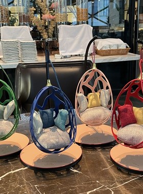 女孩飘窗装饰艺术摆件高级荡秋千小吊椅餐边柜室内摆件轻奢高档