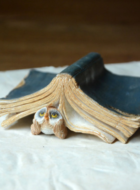 创意猫咪摆件个性时钟装饰仿真动物可爱生日礼品送女生男友万圣节