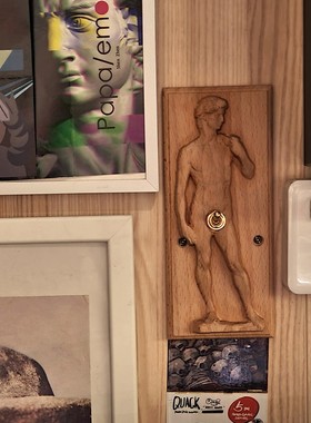 猜不到大卫黄铜拨杆复古开关面板 客厅文艺实木T浮雕摆件欧式人物