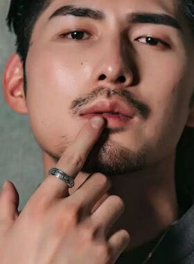 解压指环解压戒指指环躁动指尖陀螺办公室减压小玩具小众轻奢