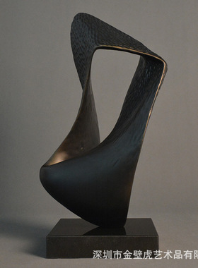 新款树脂抽象雕塑 侘寂风仿石肌理效果 样板房别墅酒店台面艺术品