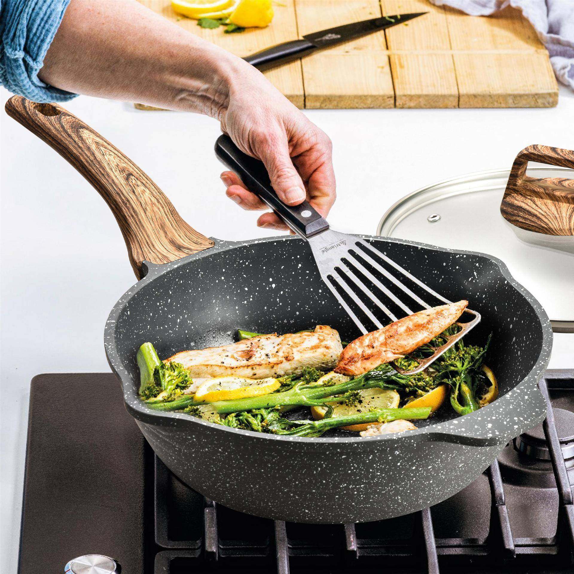 家用煎炒锅麦饭石不粘锅条纹平底锅无油烟炒菜锅现货电磁炉,淘宝优惠券,粉丝福利购,淘宝优惠卷