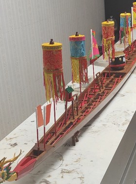 商场美陈装饰实木拼接创意大型落地摆件酒店大堂售U楼部装置艺术