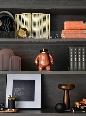 现代轻奢酒店公寓样板间展厅书房客厅书柜软装饰品陈列小摆件组合