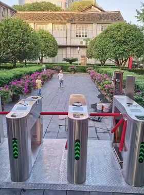 闸机移动式平台 不锈钢防滑板底座 免安装免布线免开槽摆闸底板