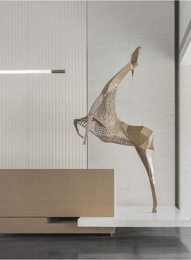 轻奢玄关落地摆件酒店大厅售楼处招财福鹿大型雕塑工艺品铁艺装饰