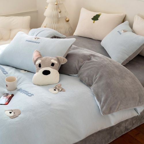 冬季卡通全消e光加厚牛奶绒四件套小狗毛巾绣保暖1.2m被套床品蓝 - 图3