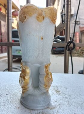 古玩孔雀瓶摆设夜光树脂牛角杯鎏金孔雀杯摆件工艺品