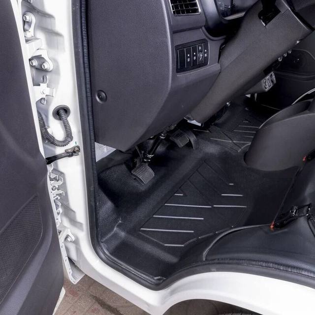 Foton Xiangling M1/M2/V1/V2 single row double row special waterproof and wear-resistant car mats TPE Xiangling M1
