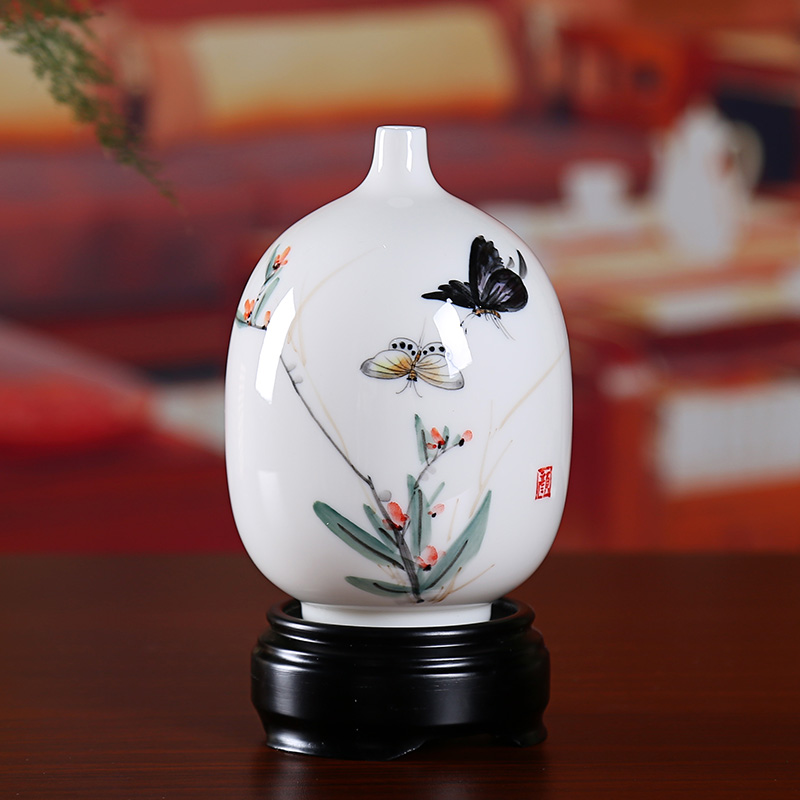 东方泥土 德化白瓷手绘花瓶摆件 陶瓷瓷器工艺品客厅博古架装饰品 - 图3