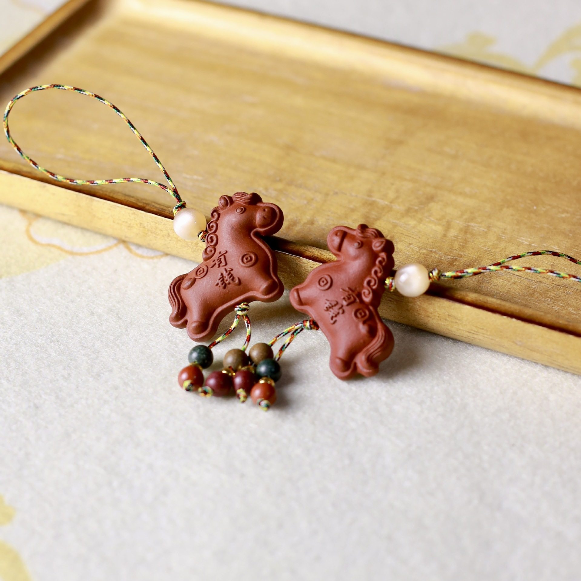 新年爆款合香珠本命年马年钥匙扣马上有钱手机挂件国风饰品,淘宝优惠券,粉丝福利购,淘宝优惠卷
