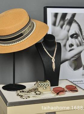 列现代样板房饰摆件衣柜饰套装展厅陈服装品22.8.26道具组合衣装