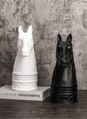 战马摆件现OII板代简约欧式黑色白色树脂马头件书档样房售楼处饰