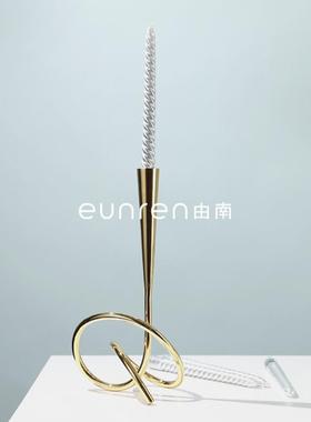 式创意DPI轻奢不装锈钢扭转烛台摆件计样板房间酒店餐桌欧设感软