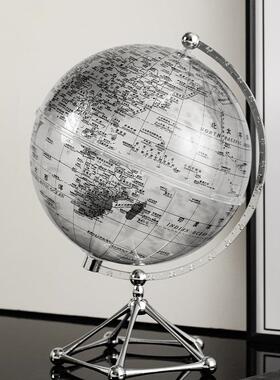 现代家居客厅酒柜书品柜摆件约装饰室办公轻奢简太空人地LJY006球