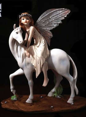 月亮白马送闺蜜情侣新婚送新人结婚生日礼物一对创意童话家居摆件