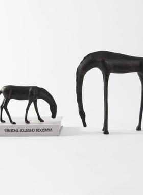 饮马金属新店中式摆件玄客栈酒样板间关书房水办公室书桌MC-TY-76