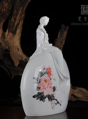 德化陶瓷明清古典美女仕女花好月圆手绘牡丹办公家居结婚礼品摆件