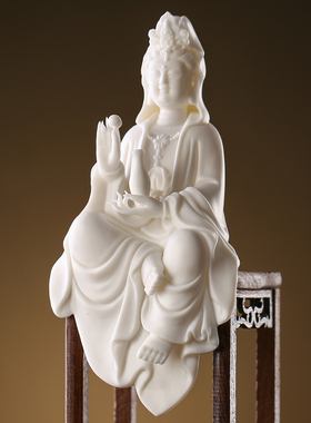 复古中式陶瓷工艺品白瓷观音菩萨自在观音佛像家用玄关供奉摆件品