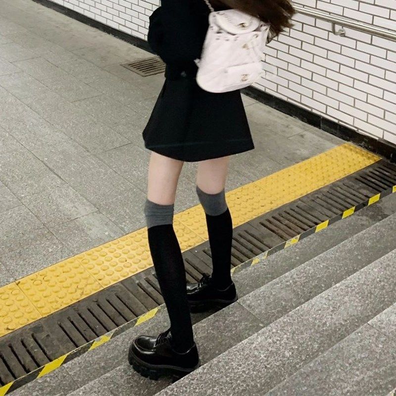 秋冬黑灰拼接色过膝袜学院风小腿袜拼色袜子女JK长筒显瘦压力棉袜,淘宝优惠券,粉丝福利购,淘宝优惠卷