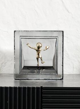 现代简金约高端几何水小人塑摆件玄关1338酒店电视柜软装家居晶雕