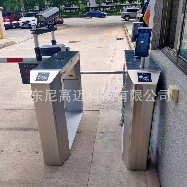 Factory face recognition attendance turnstile park seaside port pedestrian passage entrance and exit intelligent three-roller turnstile