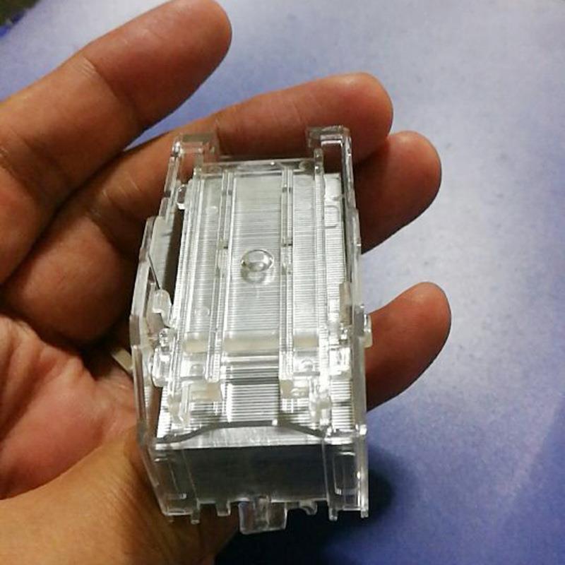 P1 stapler stapler with three boxes of staples in stock