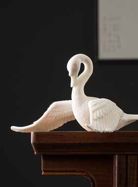 家居装饰创意小摆件现代简约电视玄关柜客厅陶瓷工艺品造景白天鹅