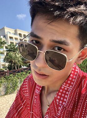 欧风偏光太阳镜金框黑色方形防UVB适合圆脸的运动风格太阳镜