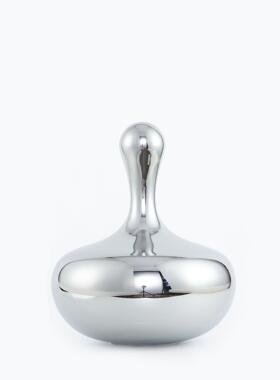 现代轻奢北欧简约银电色玻璃处镀摆件装样板房售楼A3保龄客厅软饰