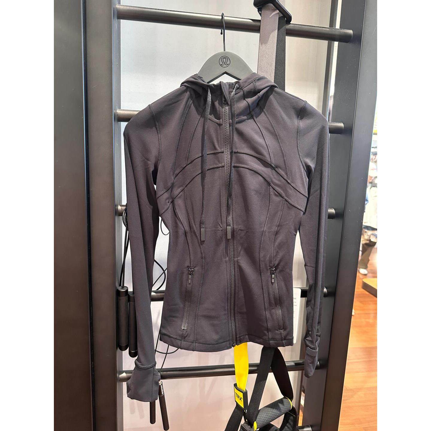 代购lululemon/露露乐蒙Define NULU面料修身连帽瑜伽夹克外套女,淘宝优惠券,粉丝福利购,淘宝优惠卷