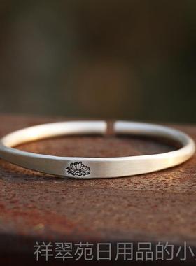 高档999纯银然磨砂古代中间平雏精致菊固体自文学覆古扁手镯