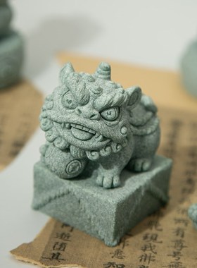 中式国潮鼓狮子茶宠小摆件创意青砂石招财瑞兽石狮子家居桌面装饰