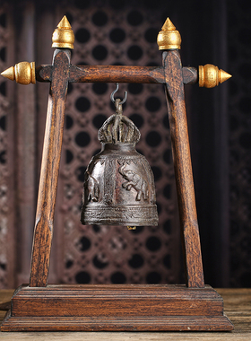 东南亚家具浮雕木质铜铃铛摆件 泰国工艺品简易实木雕刻创意摆饰