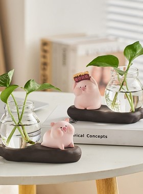 可爱小猪水培摆件办公室好物女生电脑办公桌面工位装饰品治愈解压