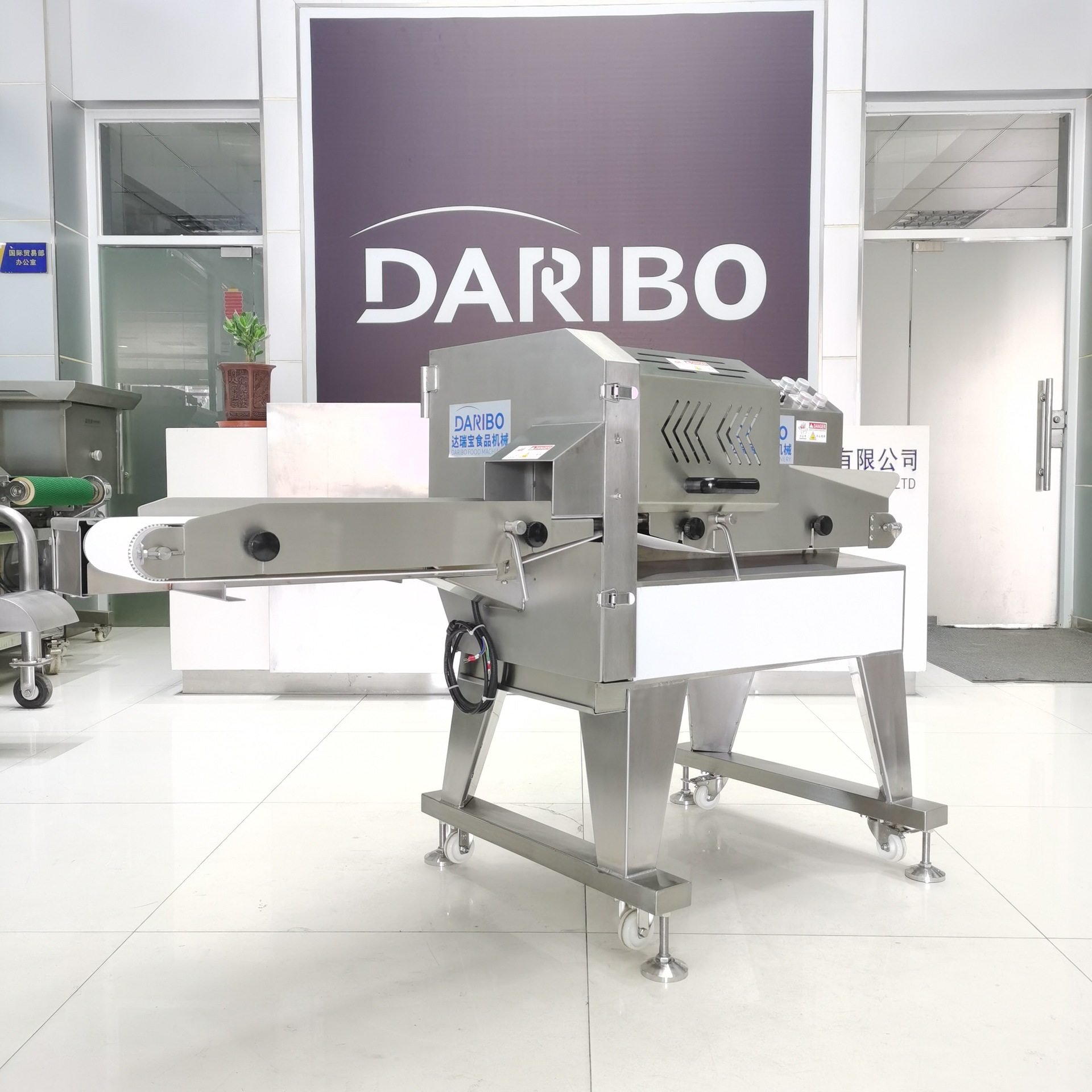 W 腊肉腊肠切片机 160型熟肉切片机 全自动熟肉切片机厂家直销,淘宝优惠券,粉丝福利购,淘宝优惠卷