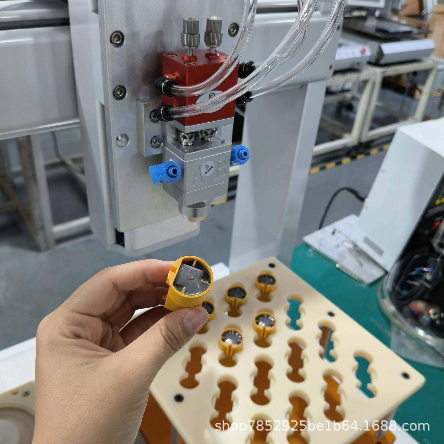 桌面五轴自动点胶机器人AB胶硅胶UV胶等电子产品打胶设备厂家直销,淘宝优惠券,粉丝福利购,淘宝优惠卷