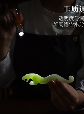 天然玉石招财伏虎桌面摆件文房镇纸家居办公室客厅装饰乔迁送礼品