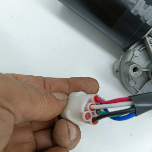 御捷GDG4Q5Q6乐唯V5丽驰E9V5富路金骏马电动汽车轿车雨刮雨刷电机 - 图2