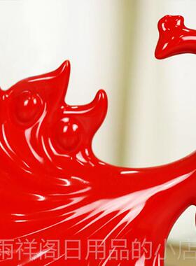 正品白现代新家饰意情侣房客厅婚创红酒柜摆红件陶瓷装饰品孔雀礼