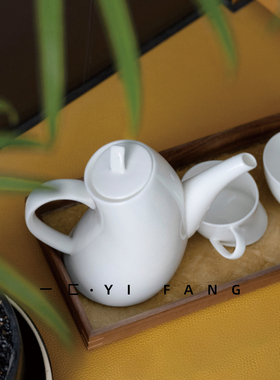 一匚现代极简样板间创意白色陶瓷茶具茶杯售楼处酒店会所茶几饰品